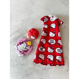 Sanrio Barbie Dress, Hello Kitty Strawberry Pie Accessory Food and Button